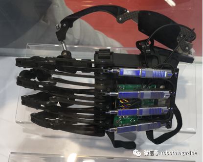 力控翻啟機器人應(yīng)用新篇章.jpeg